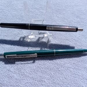 Paper Mate Double Heart Classic Vintage Ballpoint Pens - Black and Green